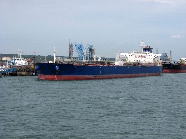 Suezmax Tanker 2003 Built China